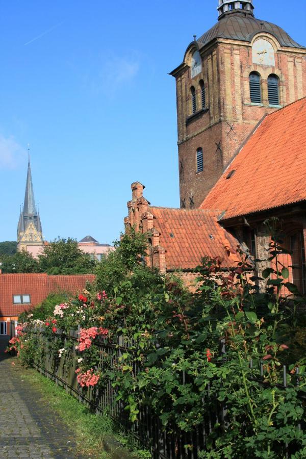 Zentrale Ferienwohnung Anker Im Sonnenblumenhaus Flensburg Zewnętrze zdjęcie